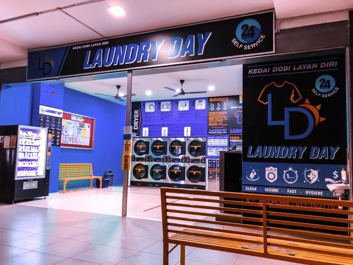 Cat City Mediterranean Theme City&Pool View Homestay 貓城地中海主題城市泳池風景民宿 Kuching Dış mekan fotoğraf